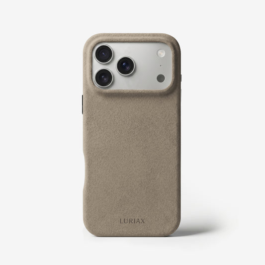 The Signature Handcrafted Case — iPhone 18 in Malibu Beige, Alcantara® — front view | Luriax