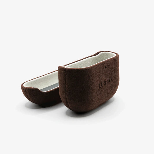 The AirPods 4 Case in Mocha, Alcantara® — lifestyle | Luriax