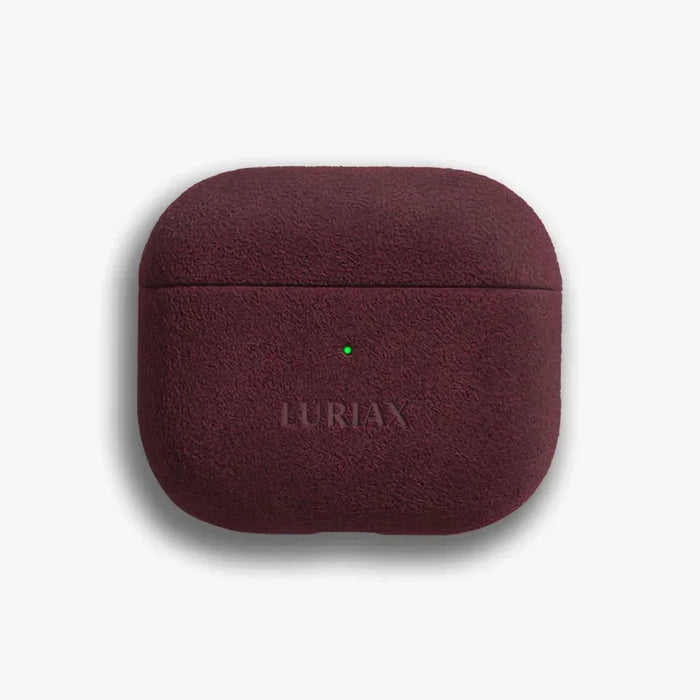 The AirPods 4 Case in Bordeaux, Alcantara® — product view | Luriax