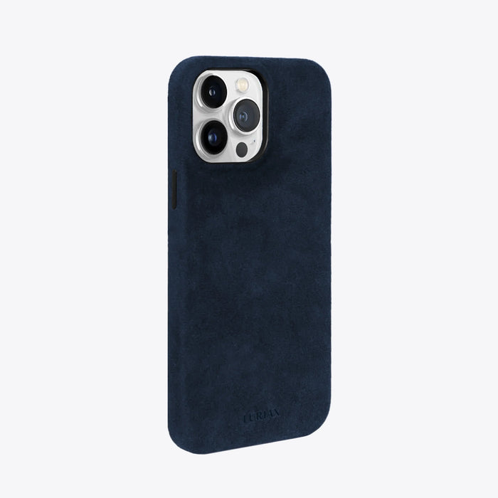 The Signature Handcrafted Case — iPhone 15 in Midnight Blue, Alcantara® — side view | Luriax