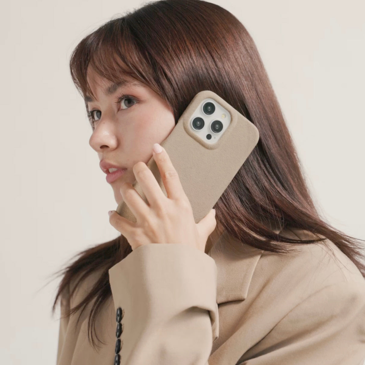 The Sport Alcantara Suede iPhone 16 Pro Max Case in Malibu Beige on White Titanium by Luriax - Lifestyle